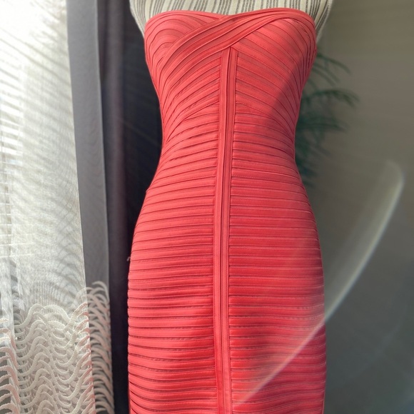 BCBGMaxazria Women's Pink Strapless Bandage Dress - Picture 7 of 8